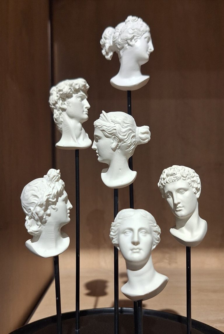 Constellations familiales Le Mans et Rouen